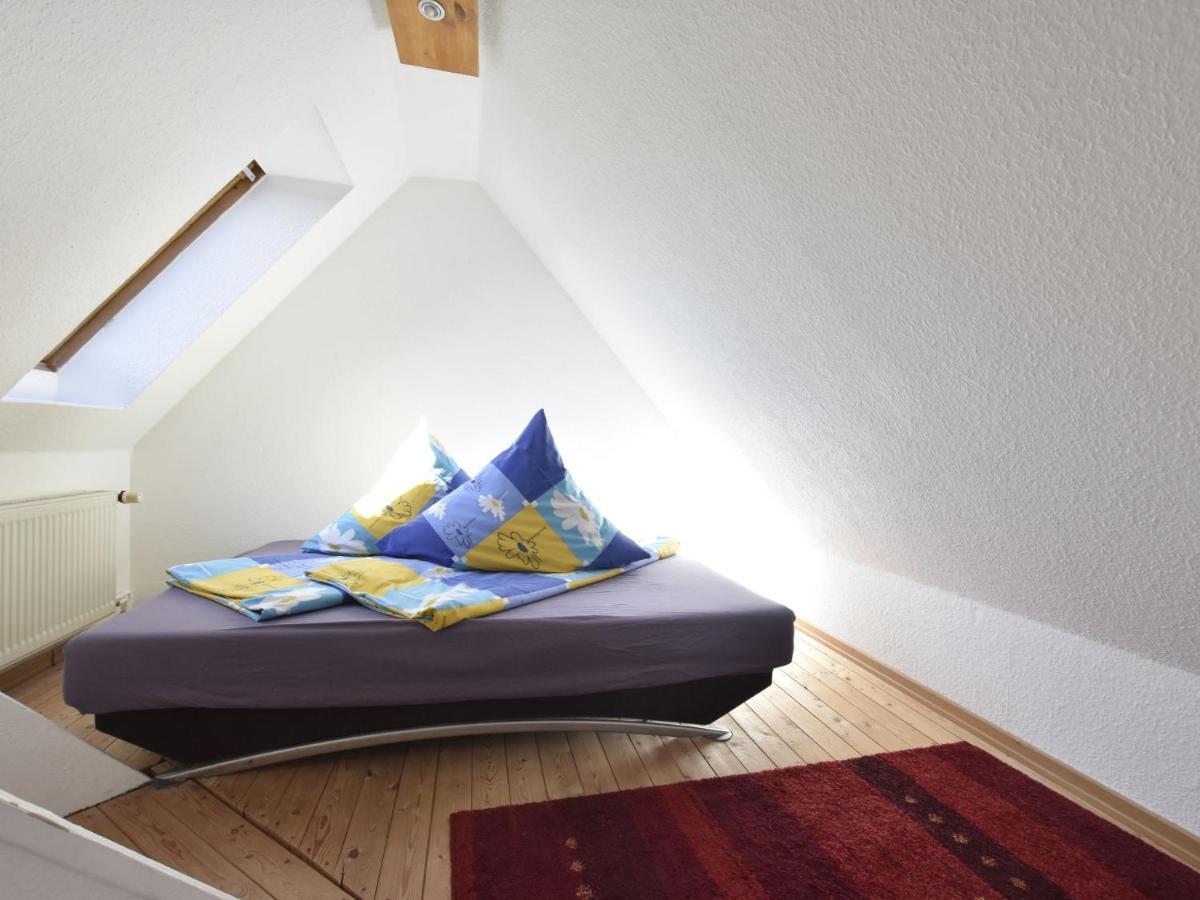 4 Room Holiday Apartment With Garden Kossau الغرفة الصورة